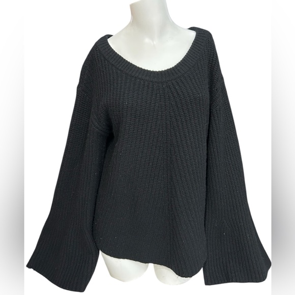 Calypso St. Barth Sweaters - Calypso St Barth Paltina 100% Cashmere Sweater size L Flare Sleeve Crewneck